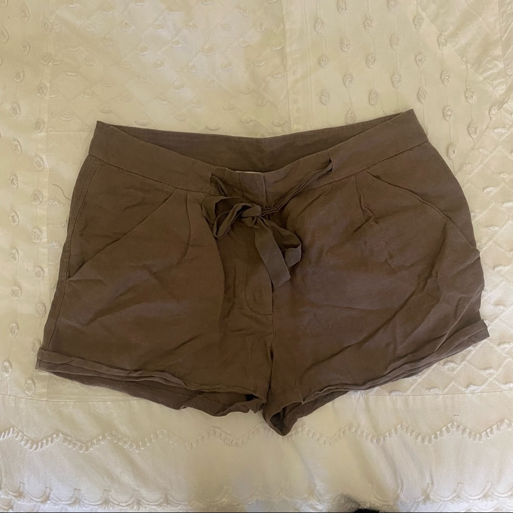 Brown aritzia shorts size 8 (fits 6-8) from Wilfred Free, great condition